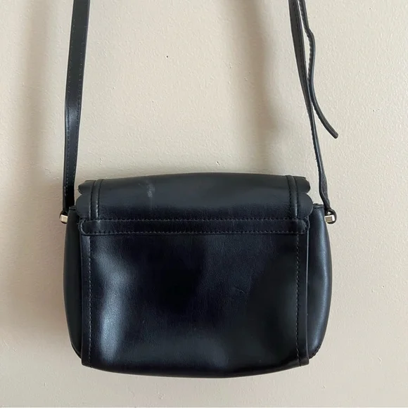 Kate Spade Black Scallop Leather Crossbody Bag - Picture 8 of 10